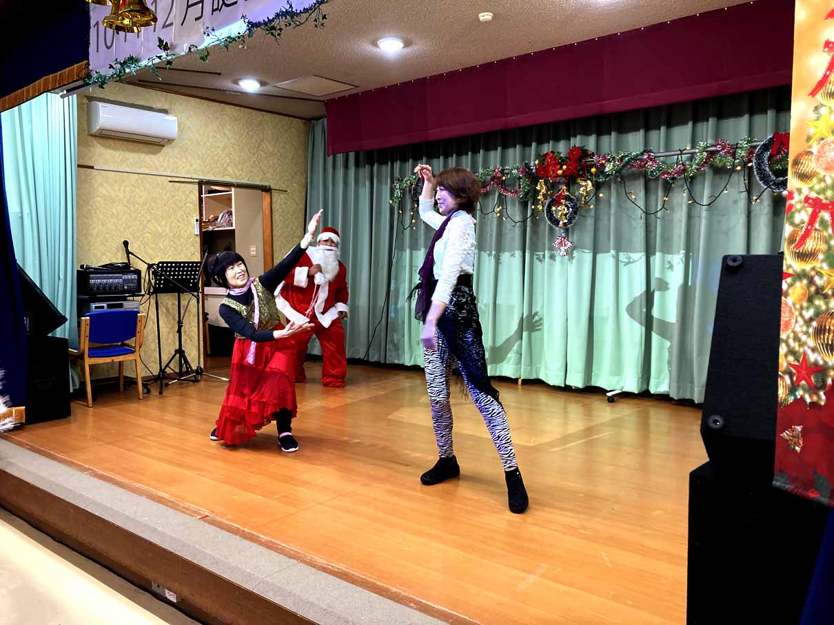 ブログ用 クリスマス会 ダンス ２ 済