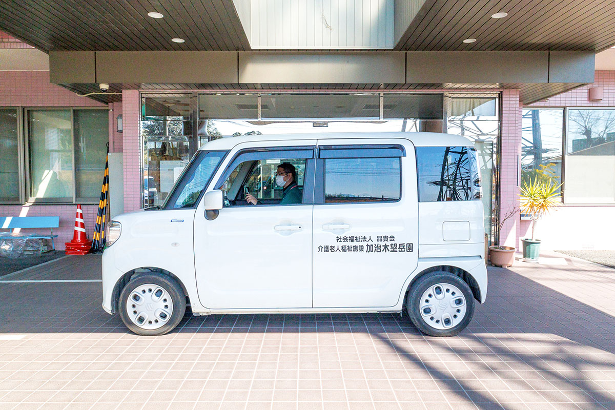 加治木望岳園・居宅介護支援事業センター入り口写真