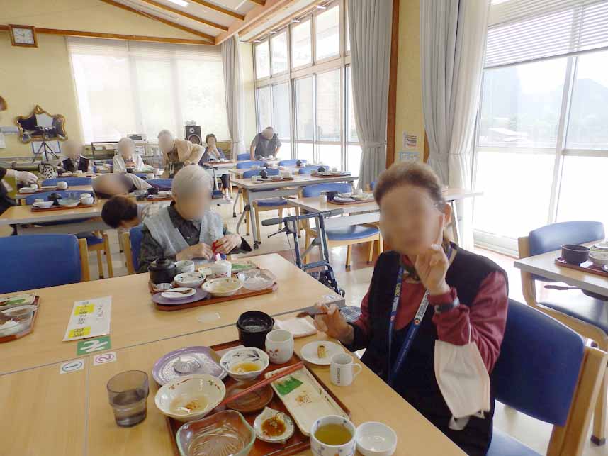 令和6年 456月誕生会 ブログ用3